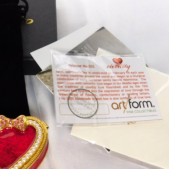 Art Form Hinged Trinket Box ETERNITY #502 Red Enamel Heart Valentine Goldtone - Picture 8 of 8